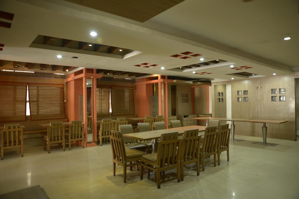 Hotel Sri Sai Krupa 2*