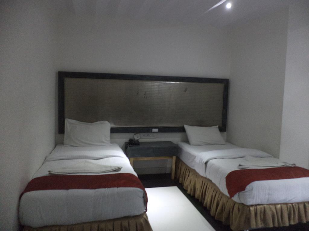 O Palak Residency Near Erragadda Metro Station Hyderabad