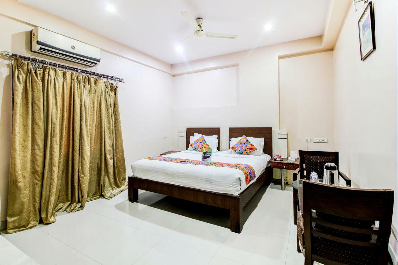 Fabexpress Tourist Plaza Hyderabad