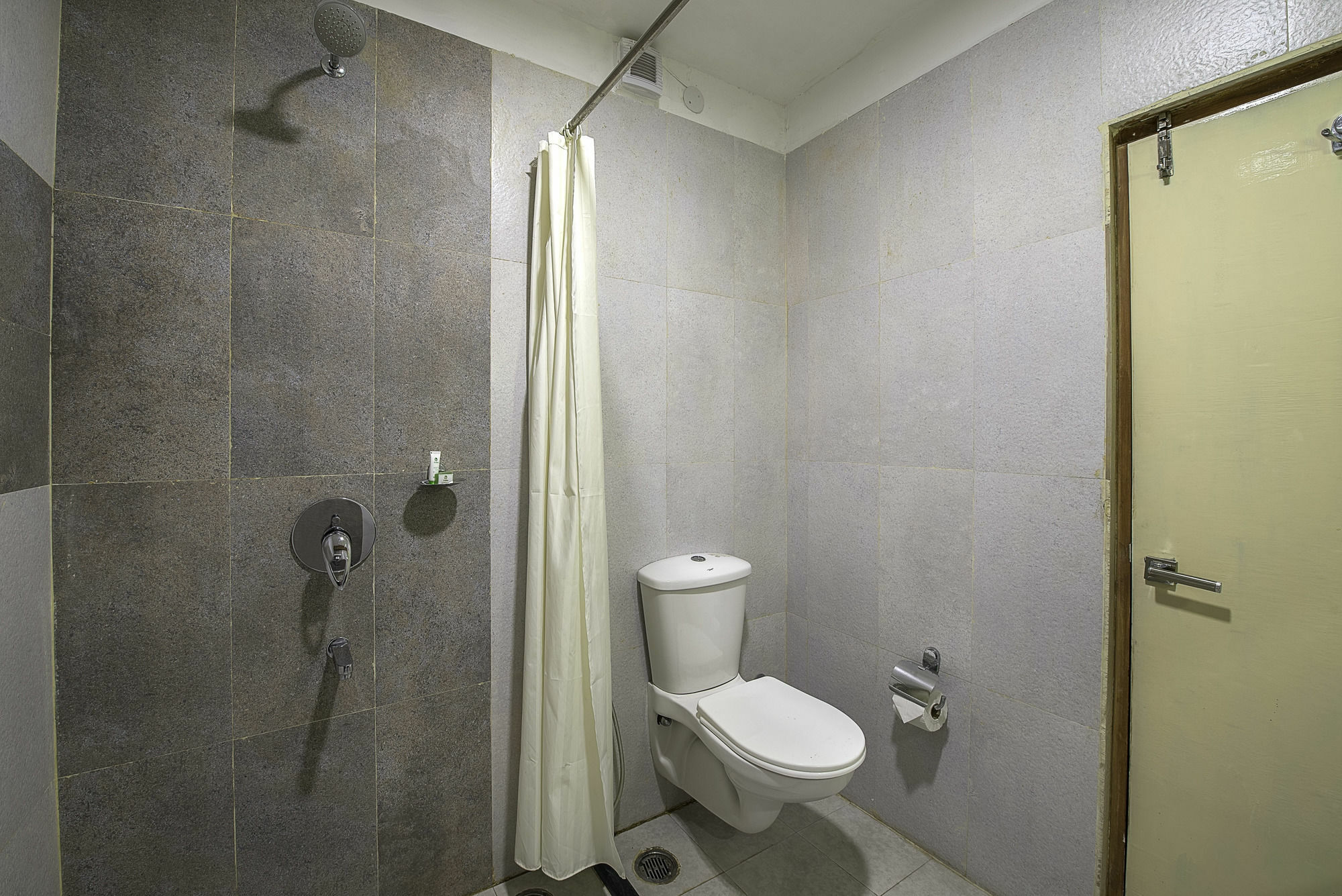 Hotel Treebo Trend Jp Plaza Nampally 3*