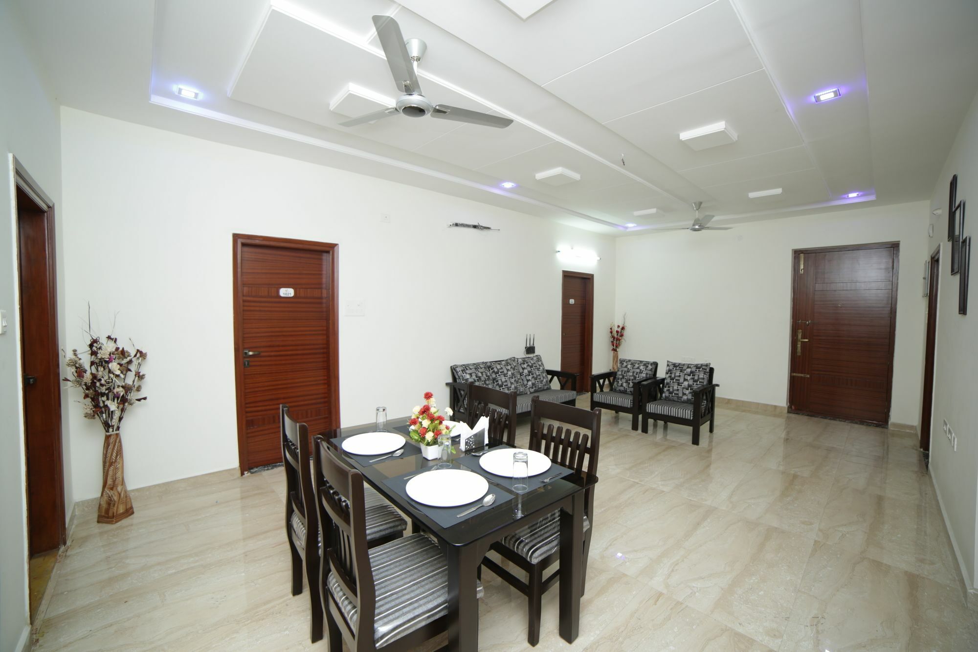 O Hillside Kukatpally 4*