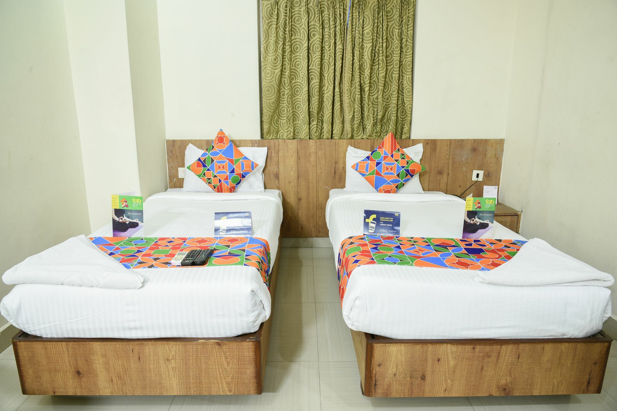 Fabhotel Rs Grand Hotel Hyderabad