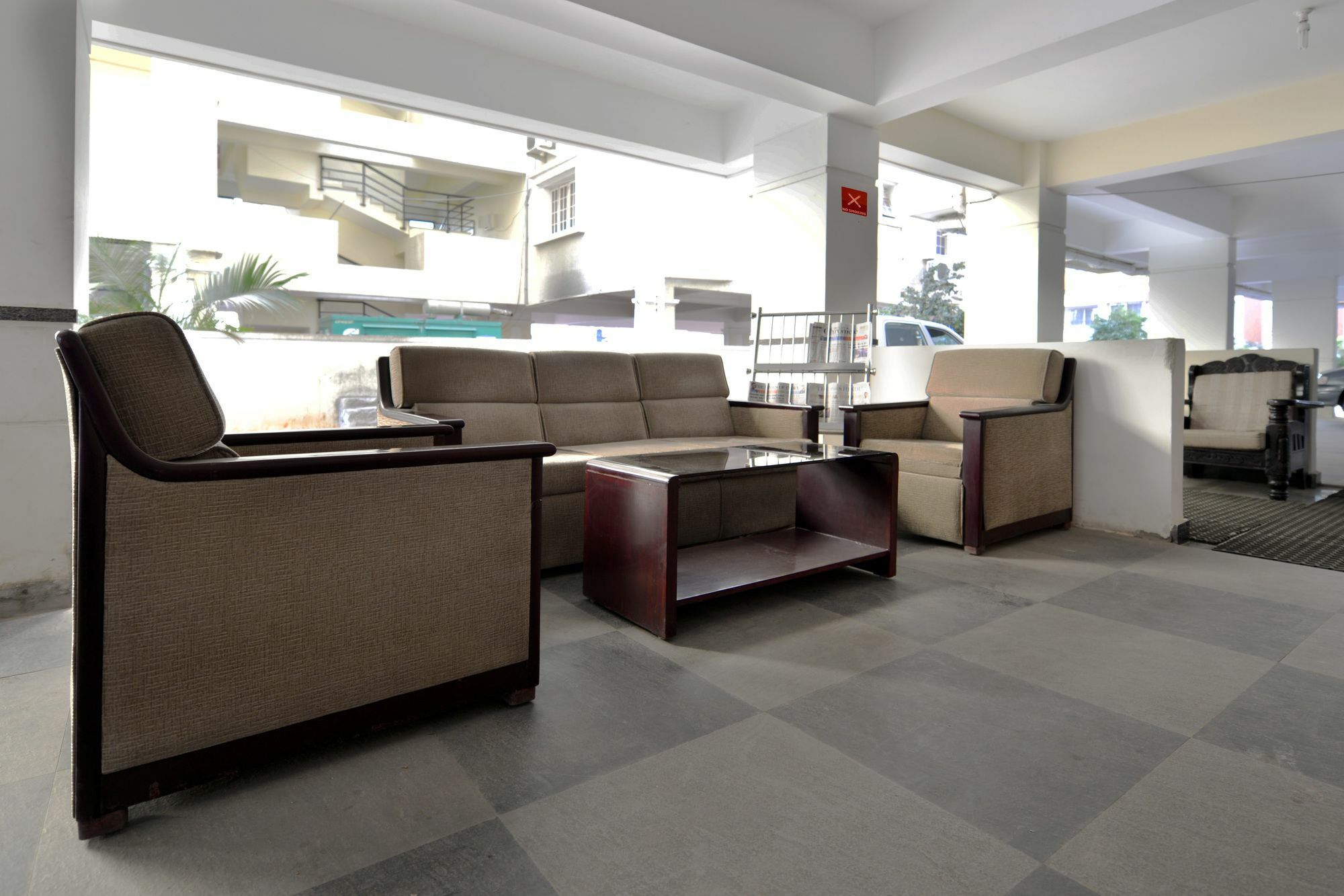 Oyo 4346 Serene Nest Hotel