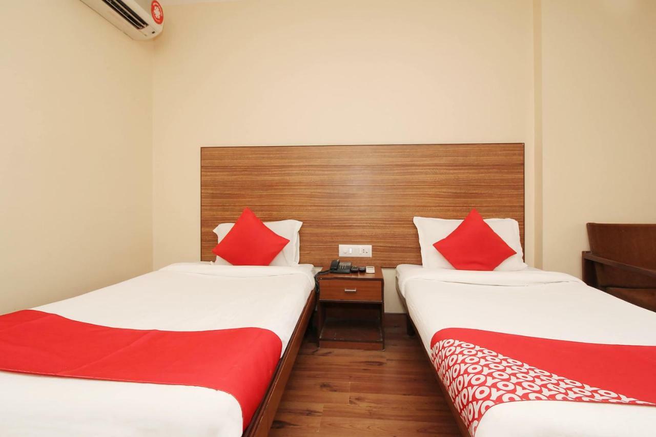 Oyo Flagship 19581 Raj Classic Mg Road Hotel