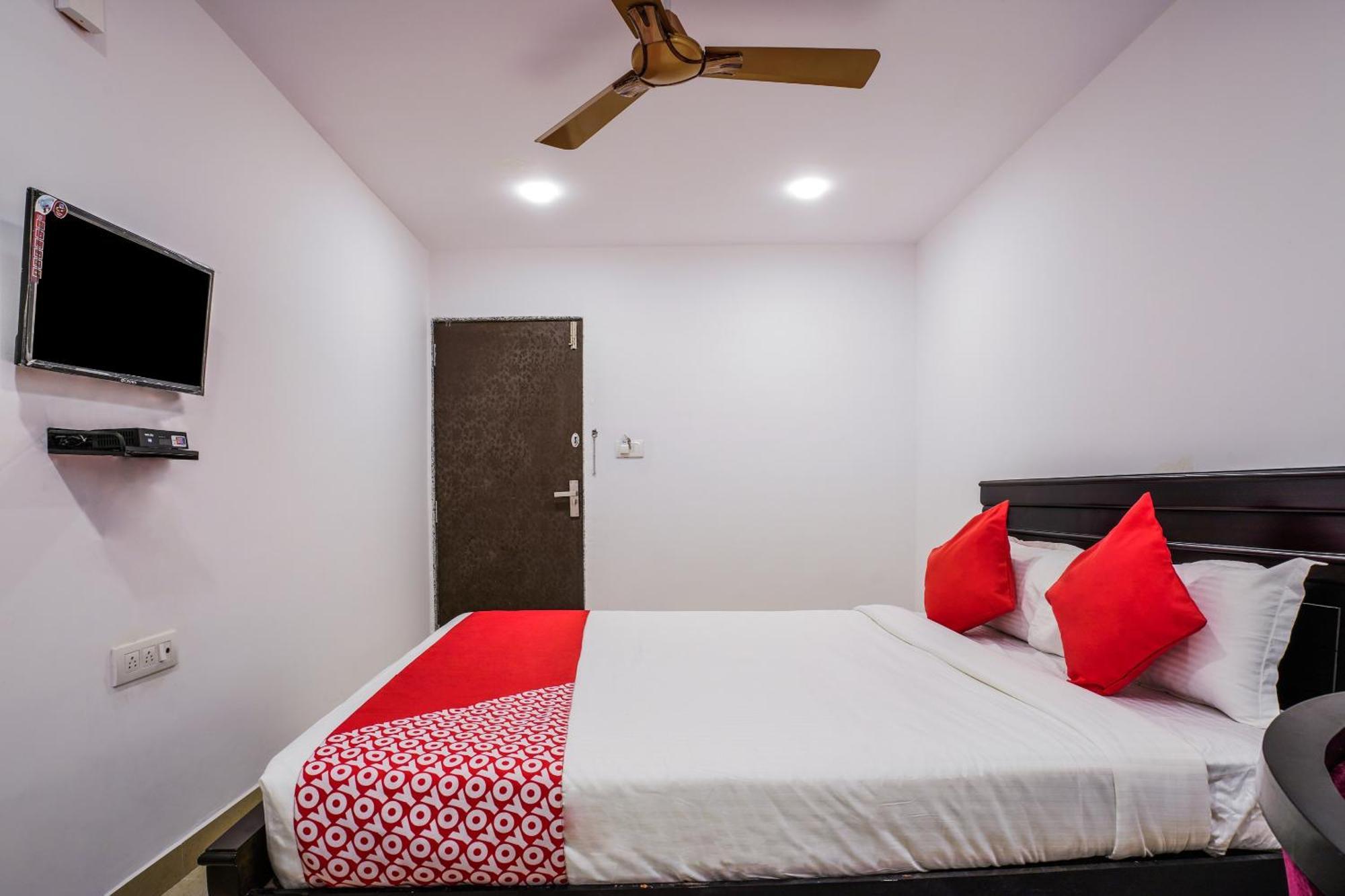 Oyo 18341 Flagship Metro International Hotel