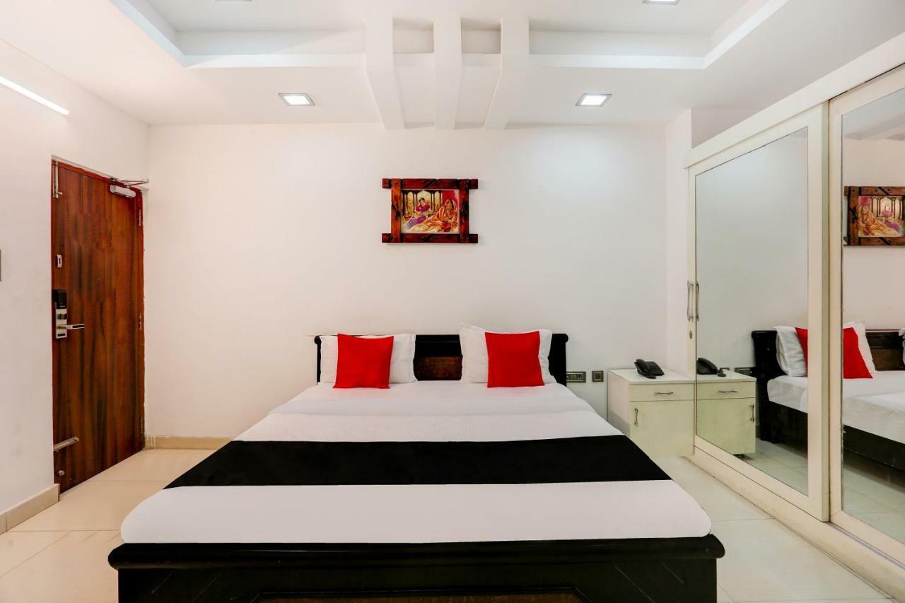 Hotel Oyo 986 Akhand Homes