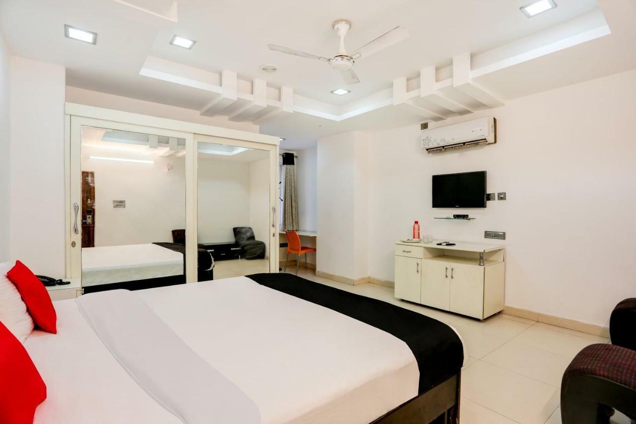 Oyo 986 Akhand Homes 3* Hyderabad