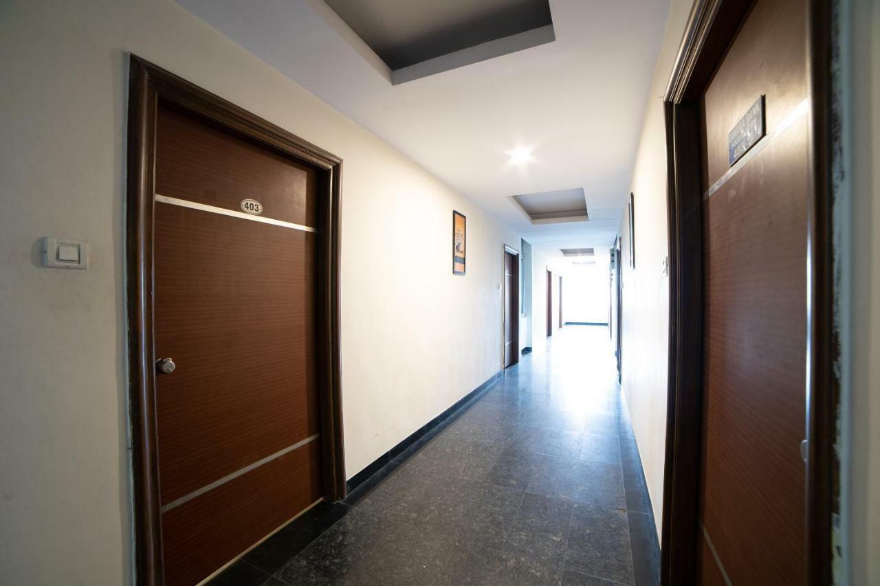 Super Townhouse Red Hills Lakdikapul Formerly Sitara Grand Hotel 3*