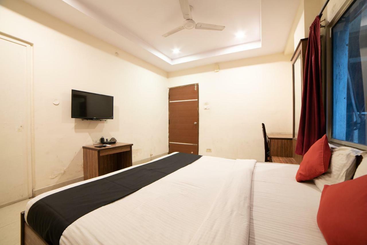 Super Townhouse Red Hills Lakdikapul Formerly Sitara Grand Hotel