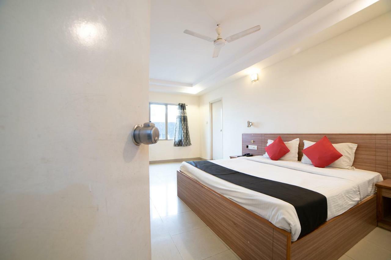 Super Townhouse Red Hills Lakdikapul Formerly Sitara Grand