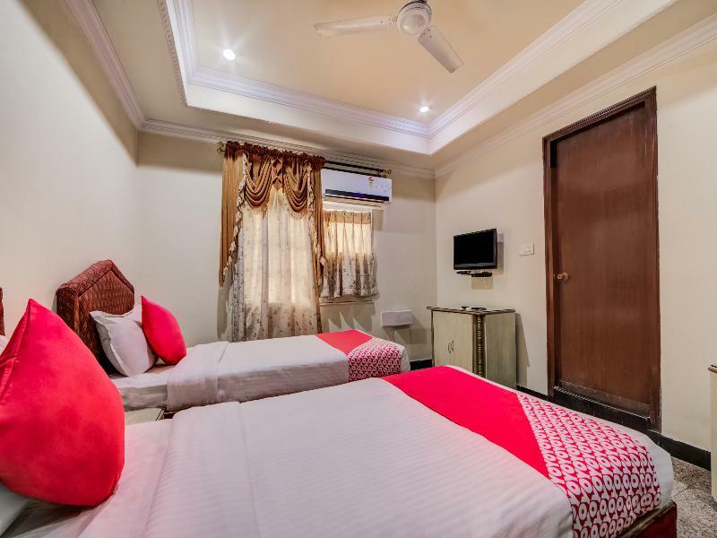 Hotel I K London Residency 3*