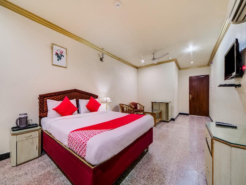I K London Residency Hotel 3*
