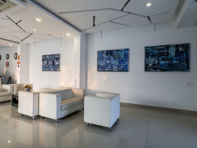 Hotel Oyo 14504 The Conclave Hyderabad