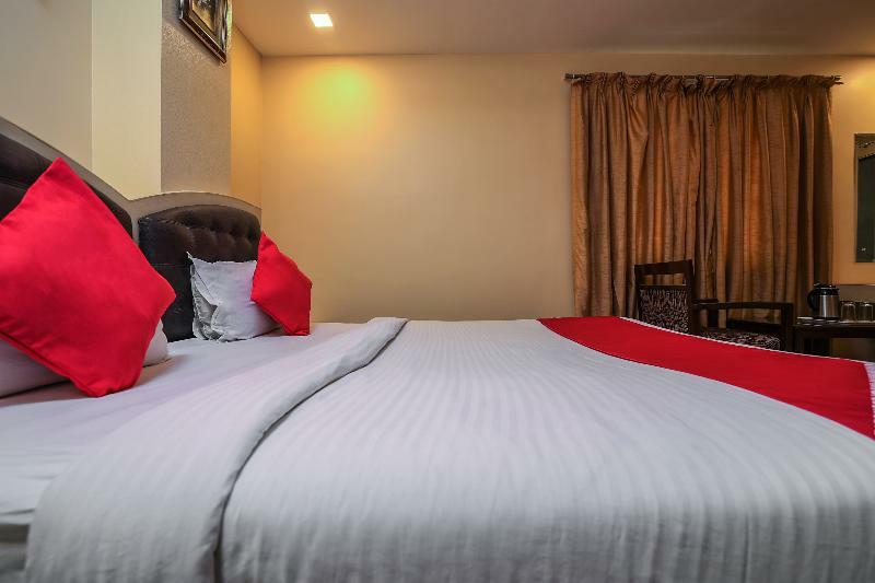 Tourist Palace 2* Hyderabad