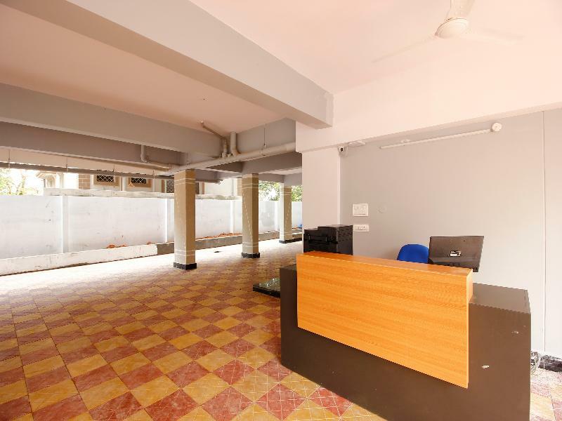 Oyo Silverkey 74581 Nallagandla Hotel