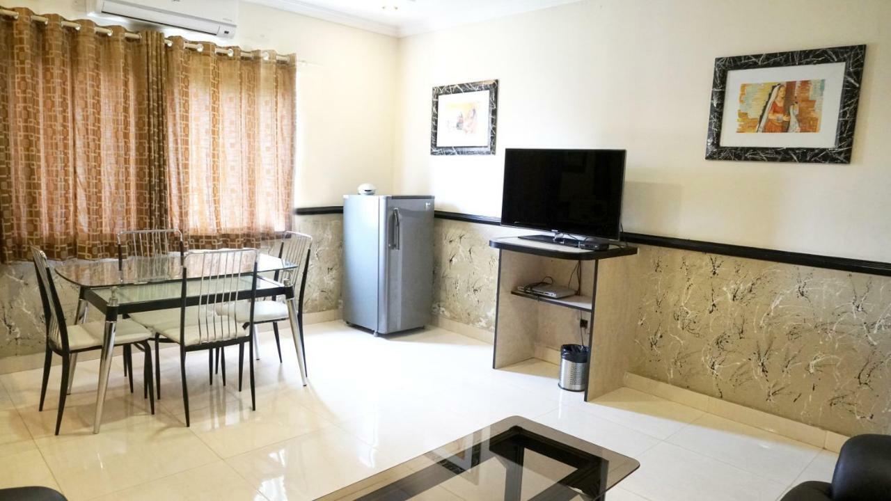 Hotel Kodali Guest