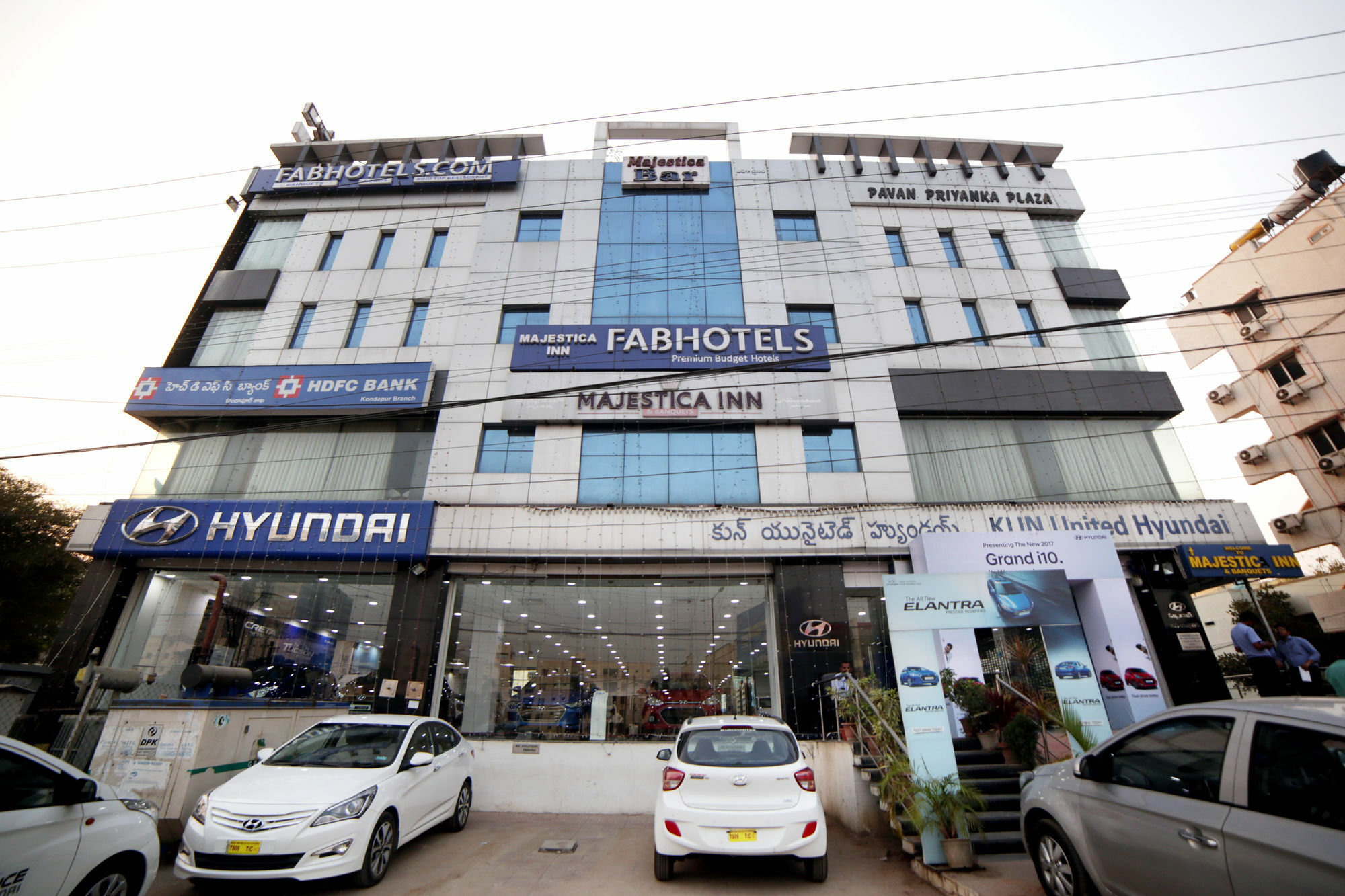 Hotel Fabhotel Majestica Hitec