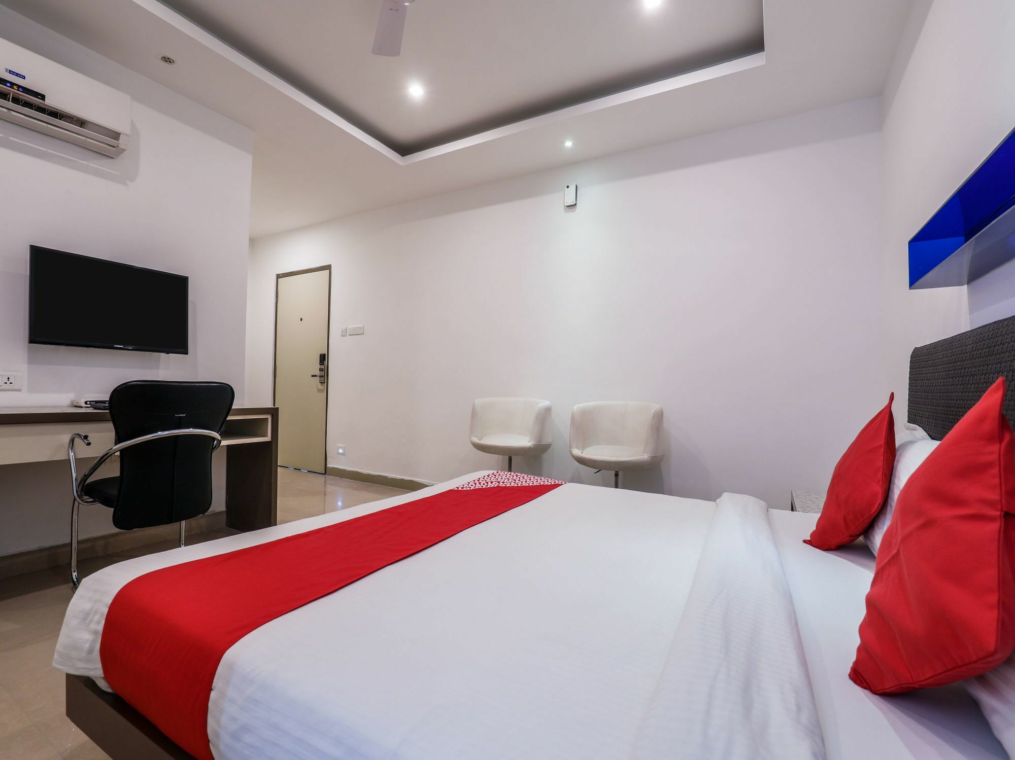 Oyo 14504 The Conclave 3* Hyderabad