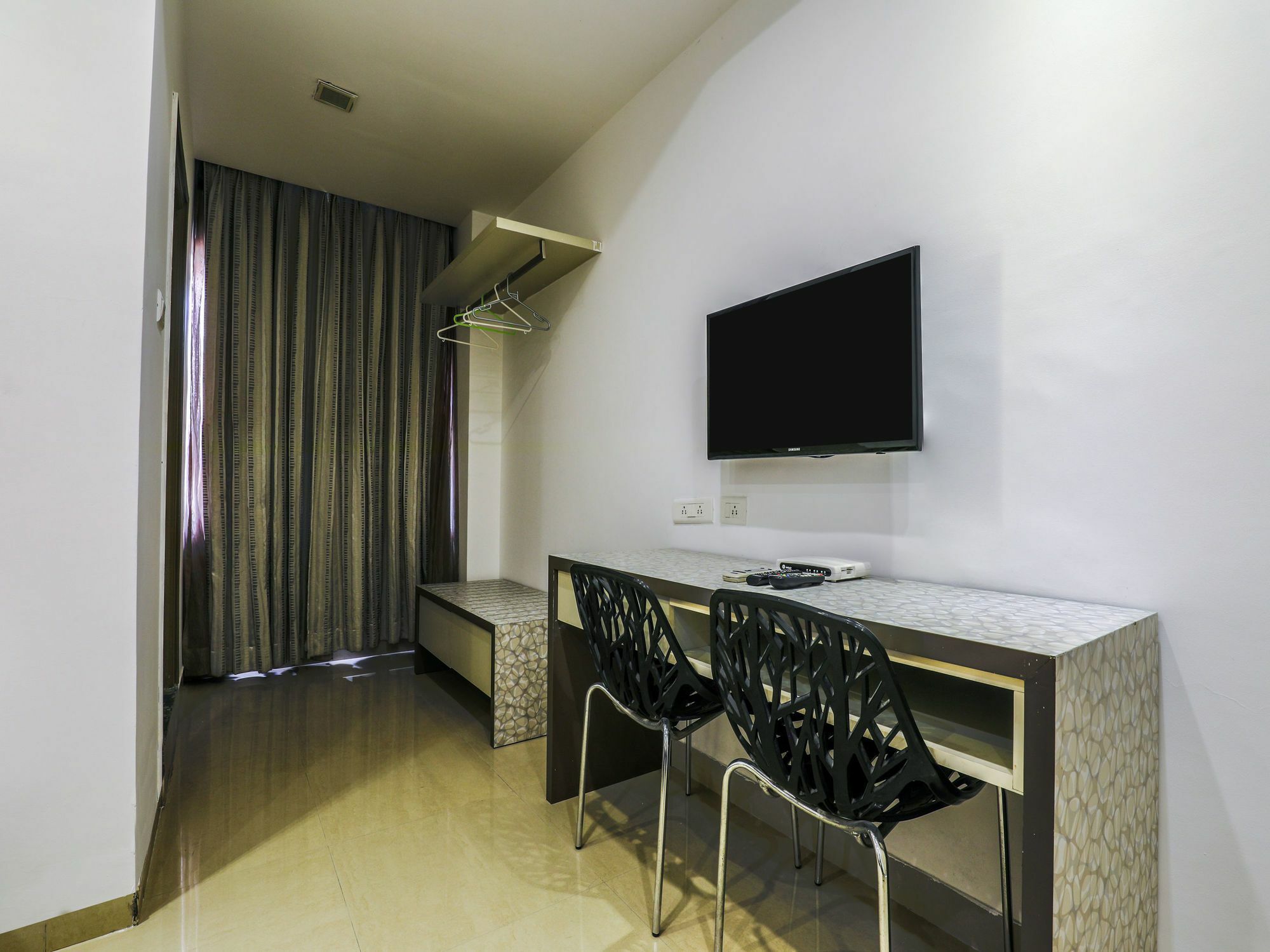 Hotel Oyo 14504 The Conclave Hyderabad