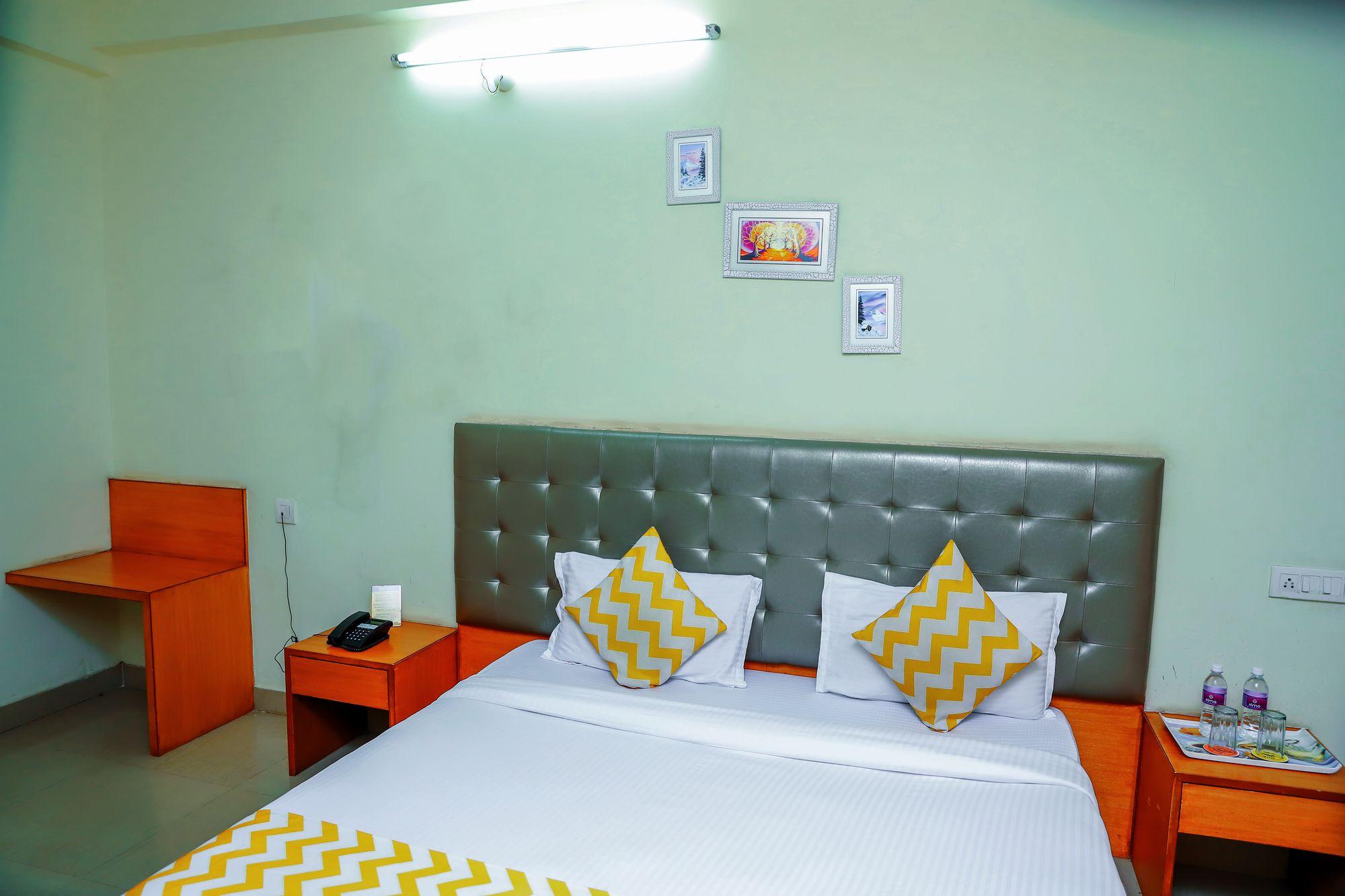 Hotel Fabhotel Ans Cyber Castle Hitech Hyderabad