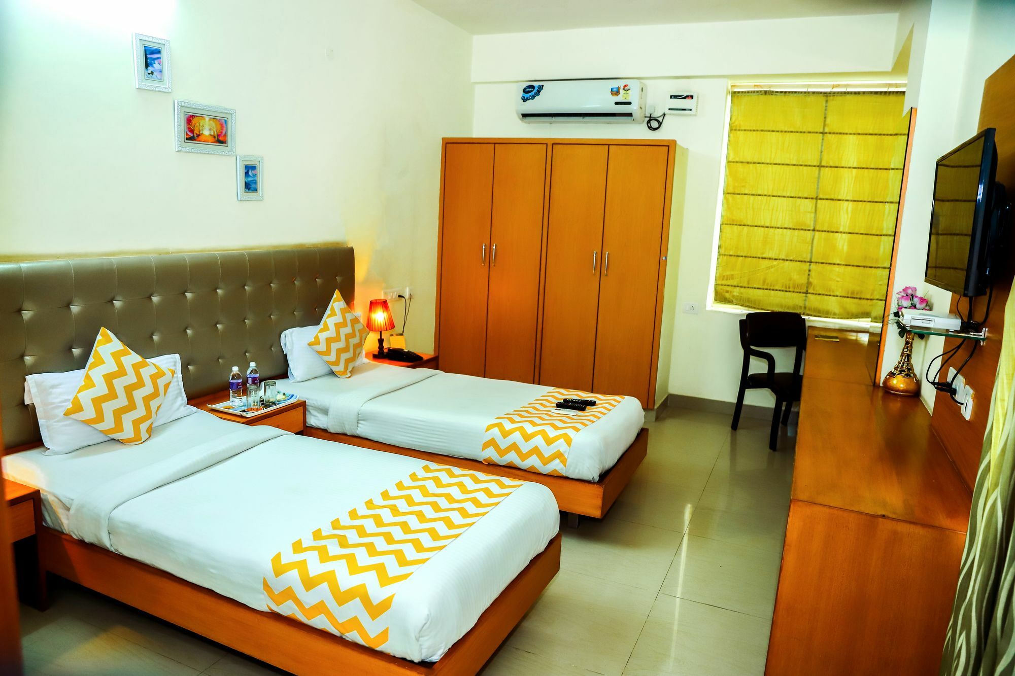 Fabhotel Ans Cyber Castle Hitech Hotel Hyderabad