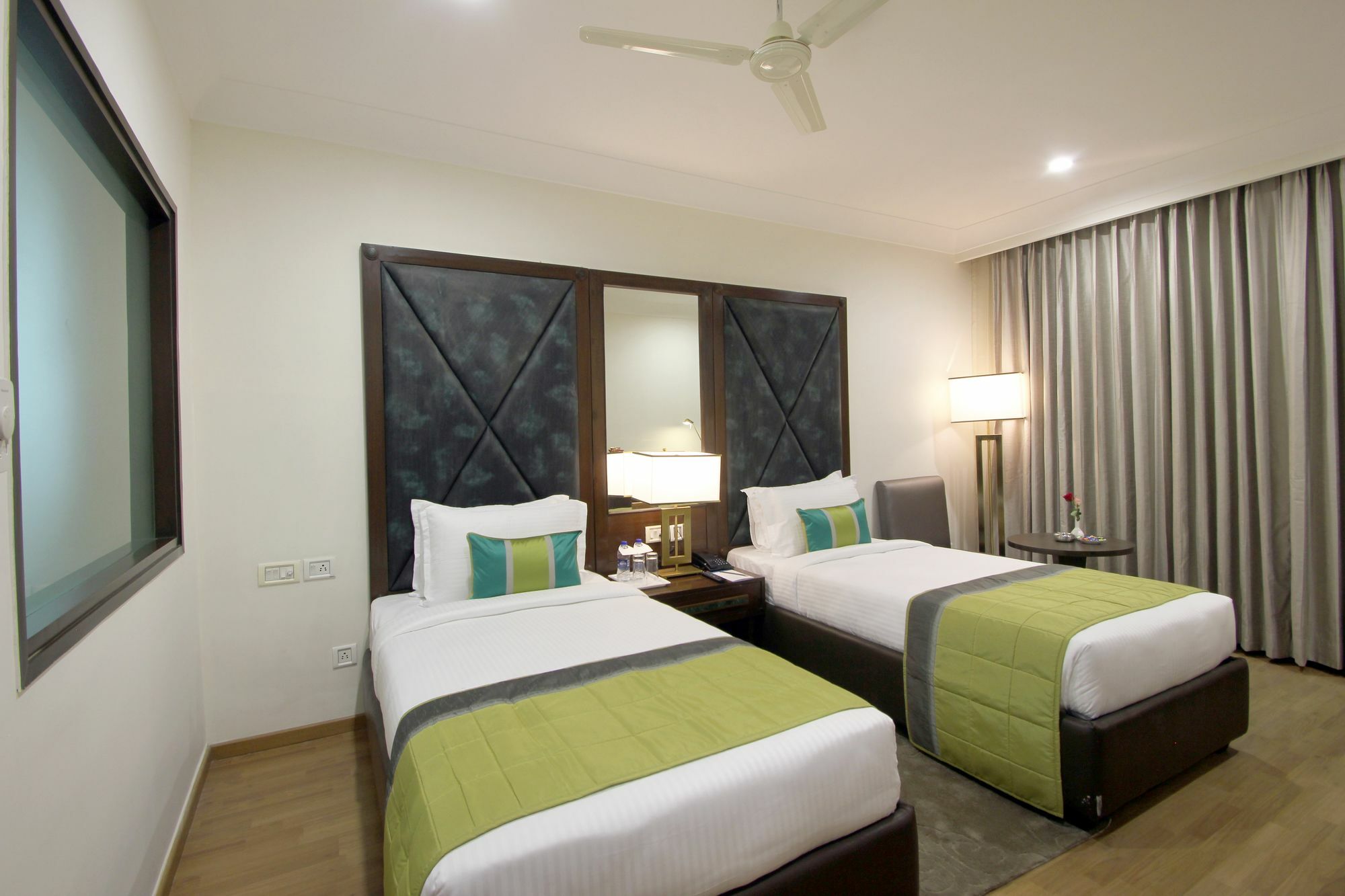 Hotel Comfotel 3*