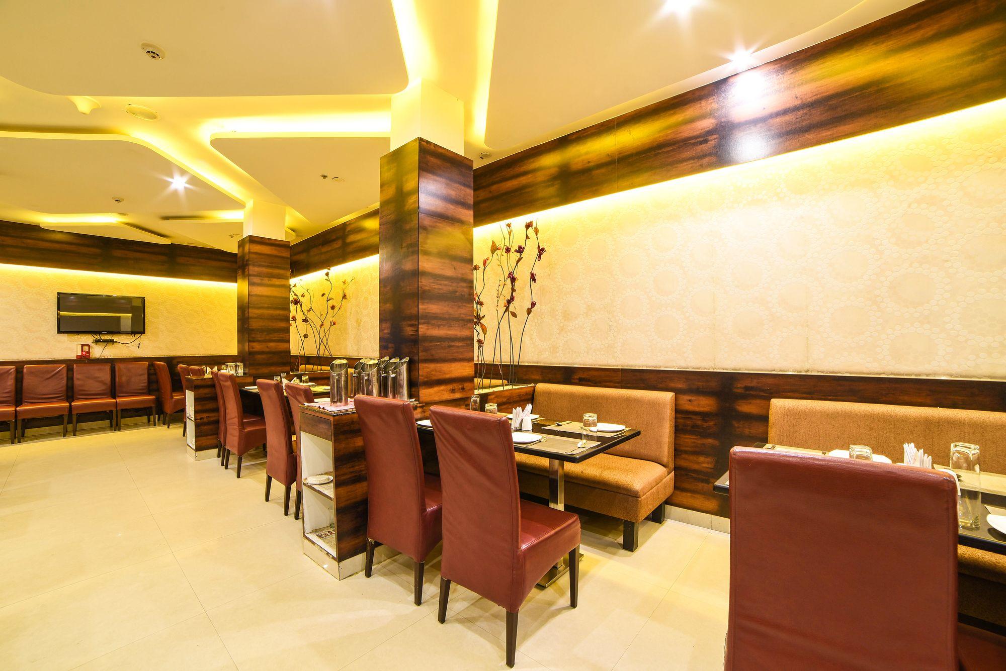 Hotel Fabhotel Mansingh Begum Bazar Road Hyderabad