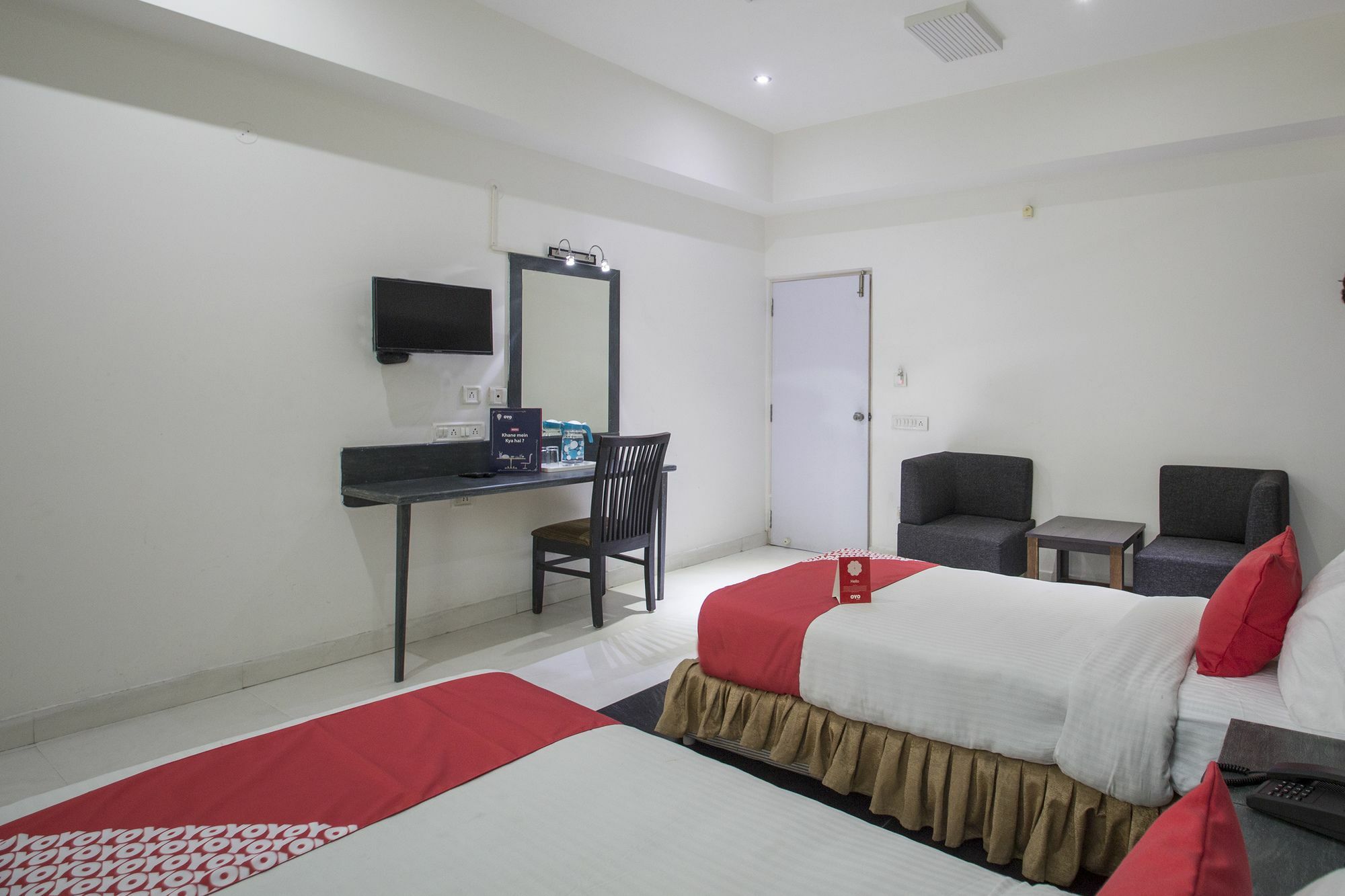 Hotel O Palak Residency Near Erragadda Metro Station 2*