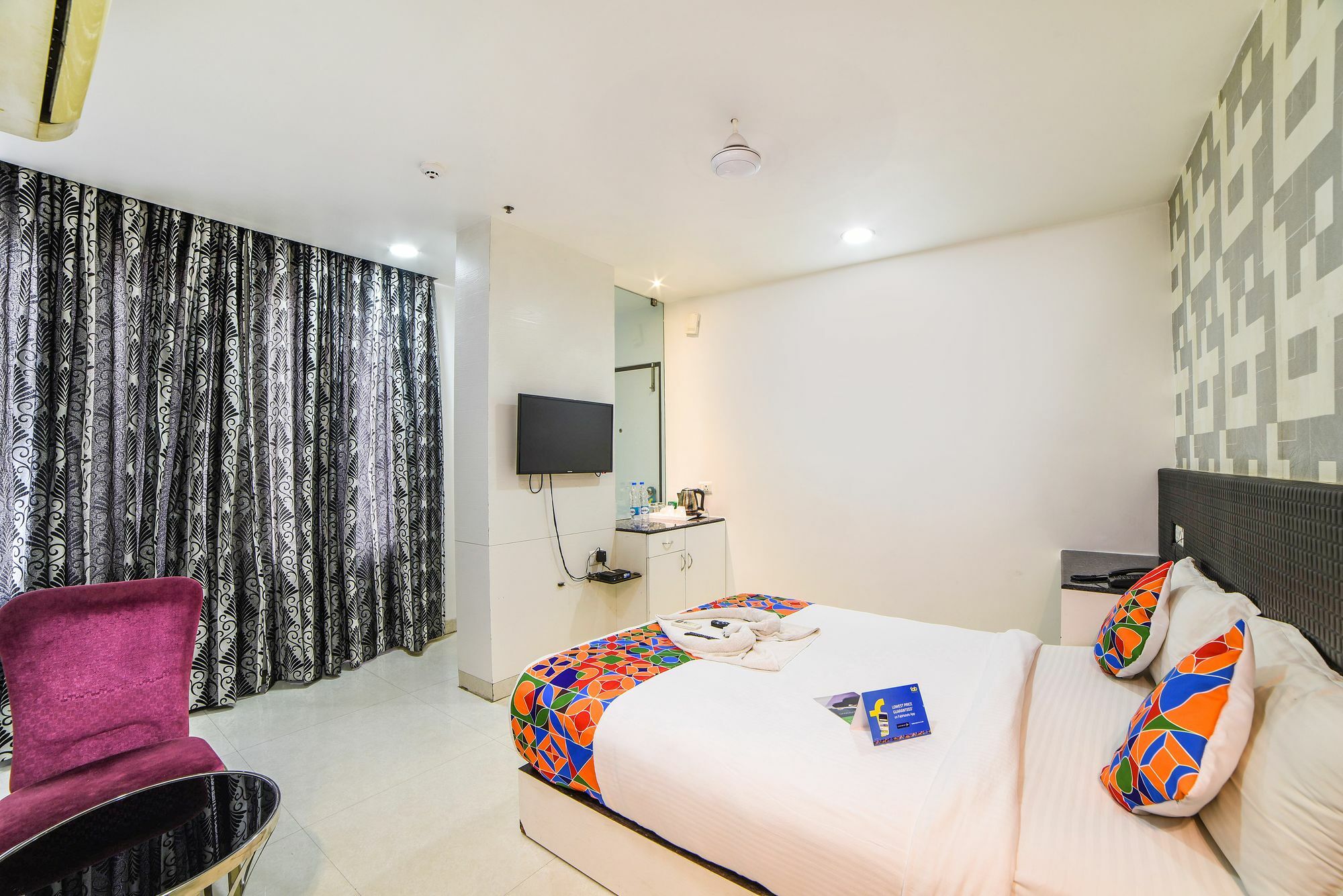 Hotel Fabhotel Mansingh Begum Bazar Road