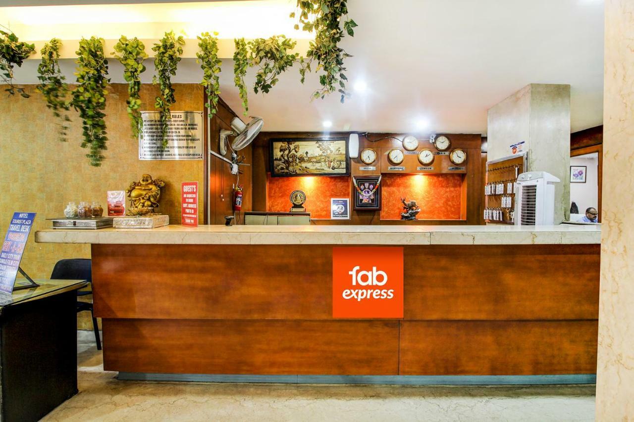 Hotel Fabexpress Tourist Plaza