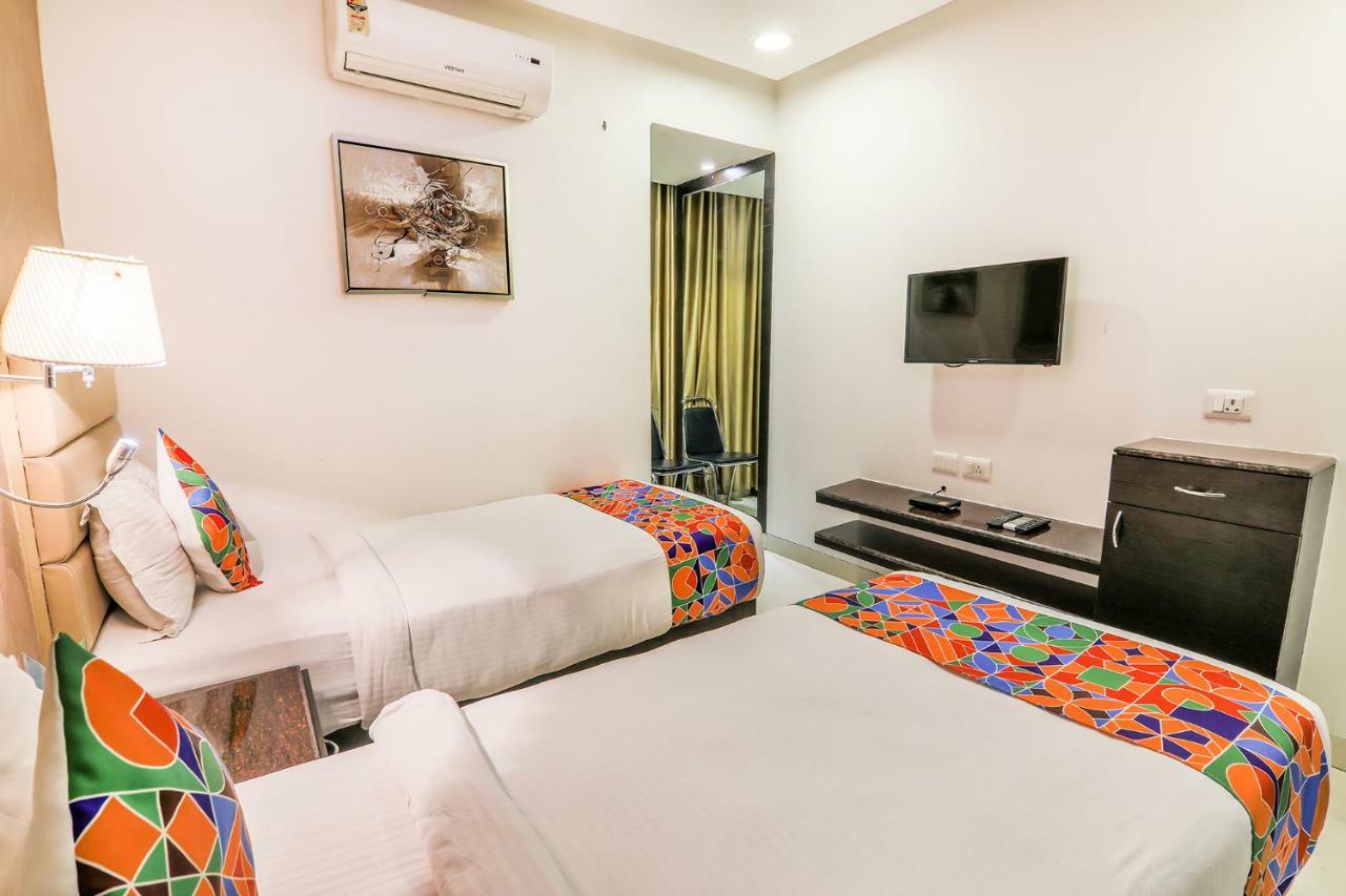Fabhotel Mansingh Begum Bazar Road Hotel