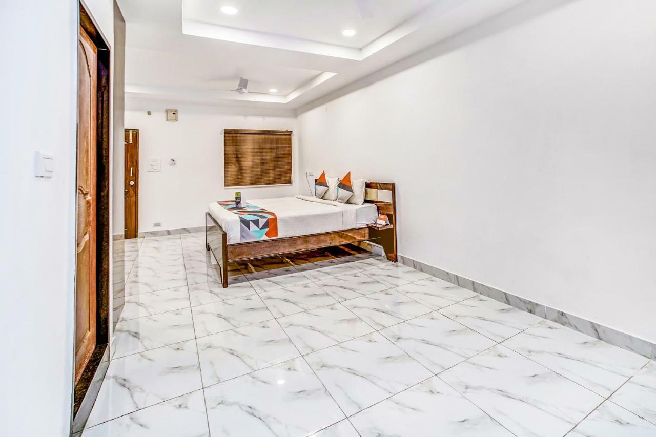 Fabexpress Adarsh Grand 3*