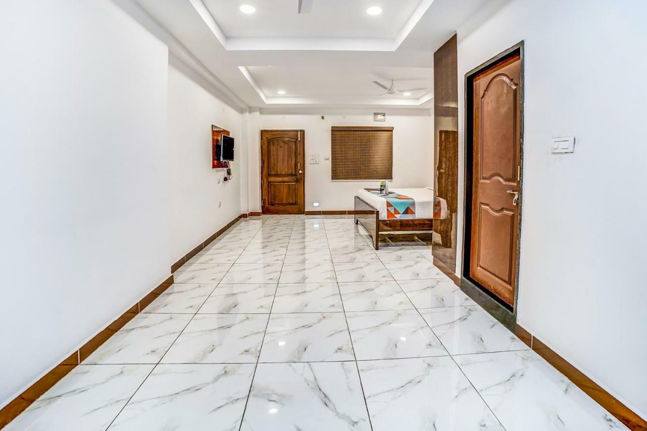 Fabexpress Adarsh Grand Hotel
