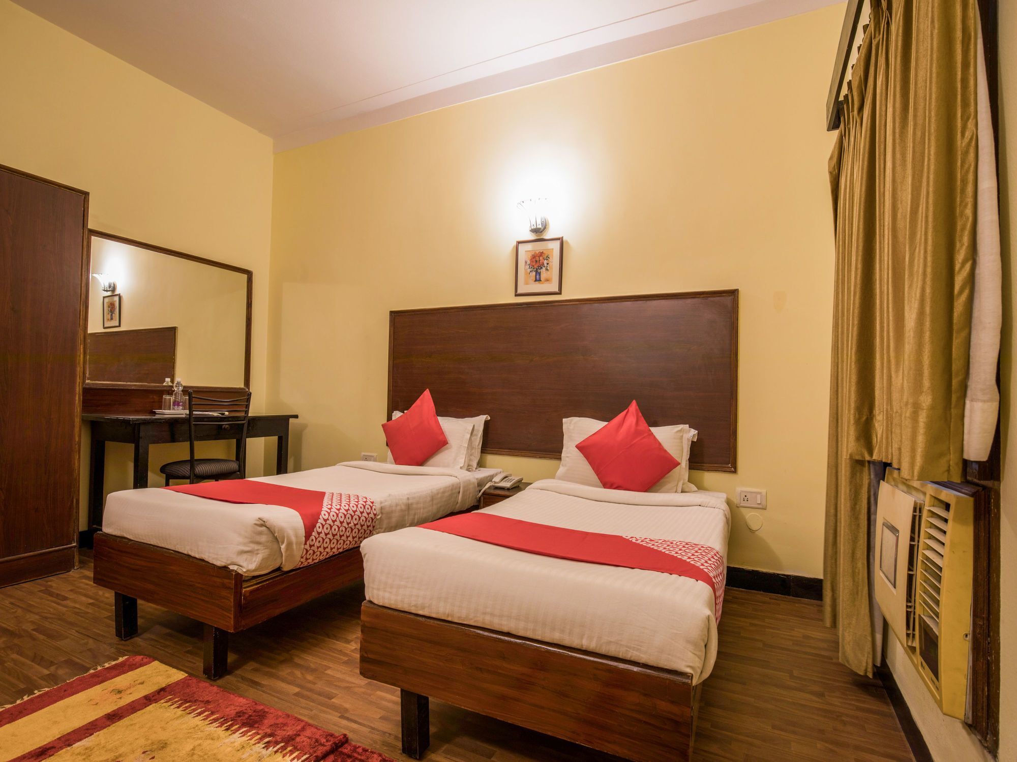 Oyo 840 Near Gvk Mall Hotel