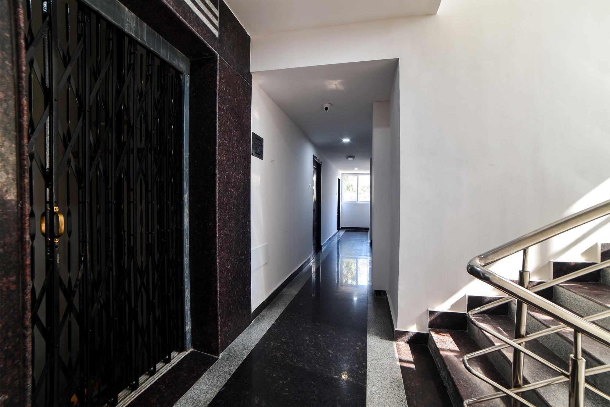 Hotel Fabhotel Royal Emirates Jubilee Hills Hyderabad