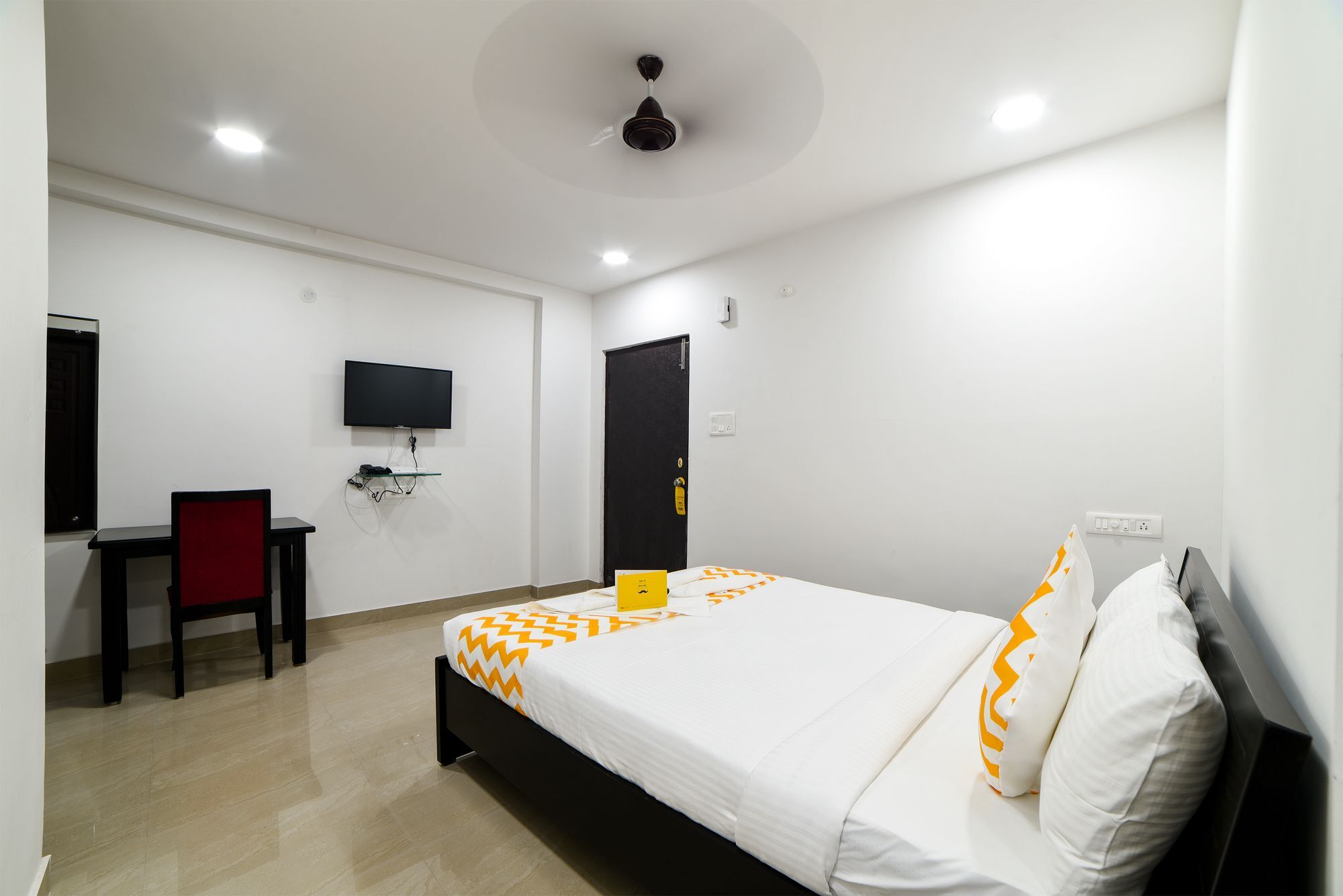 Hotel Fabhotel Royal Emirates Jubilee Hills Hyderabad