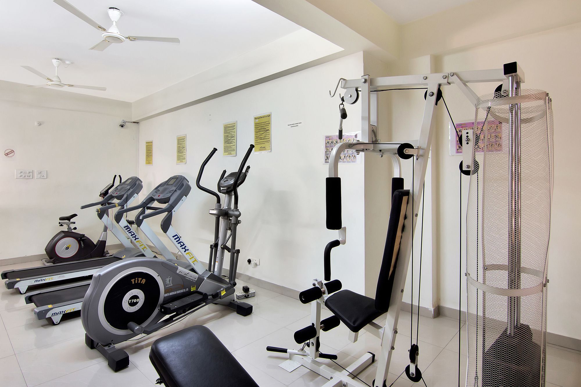 Hotel Oyo 44 Silverkey Madhapur 2*