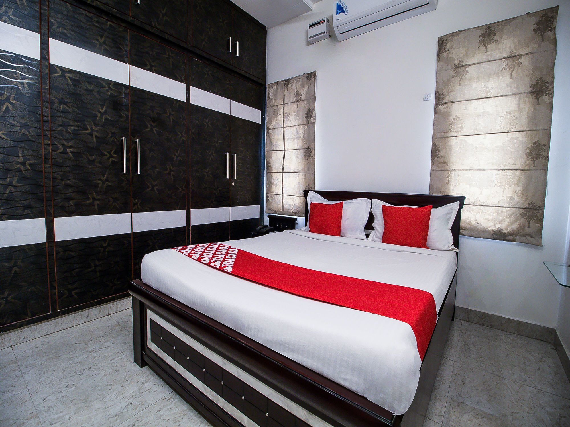 Oyo 14731 Hallmark Kukatpally Hotel Hyderabad