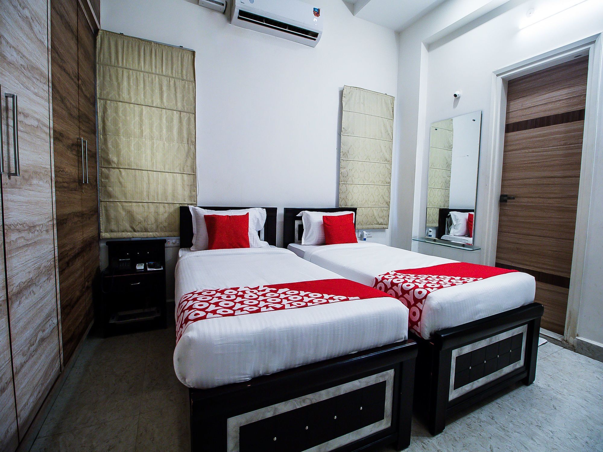 Oyo 14731 Hallmark Kukatpally 2*