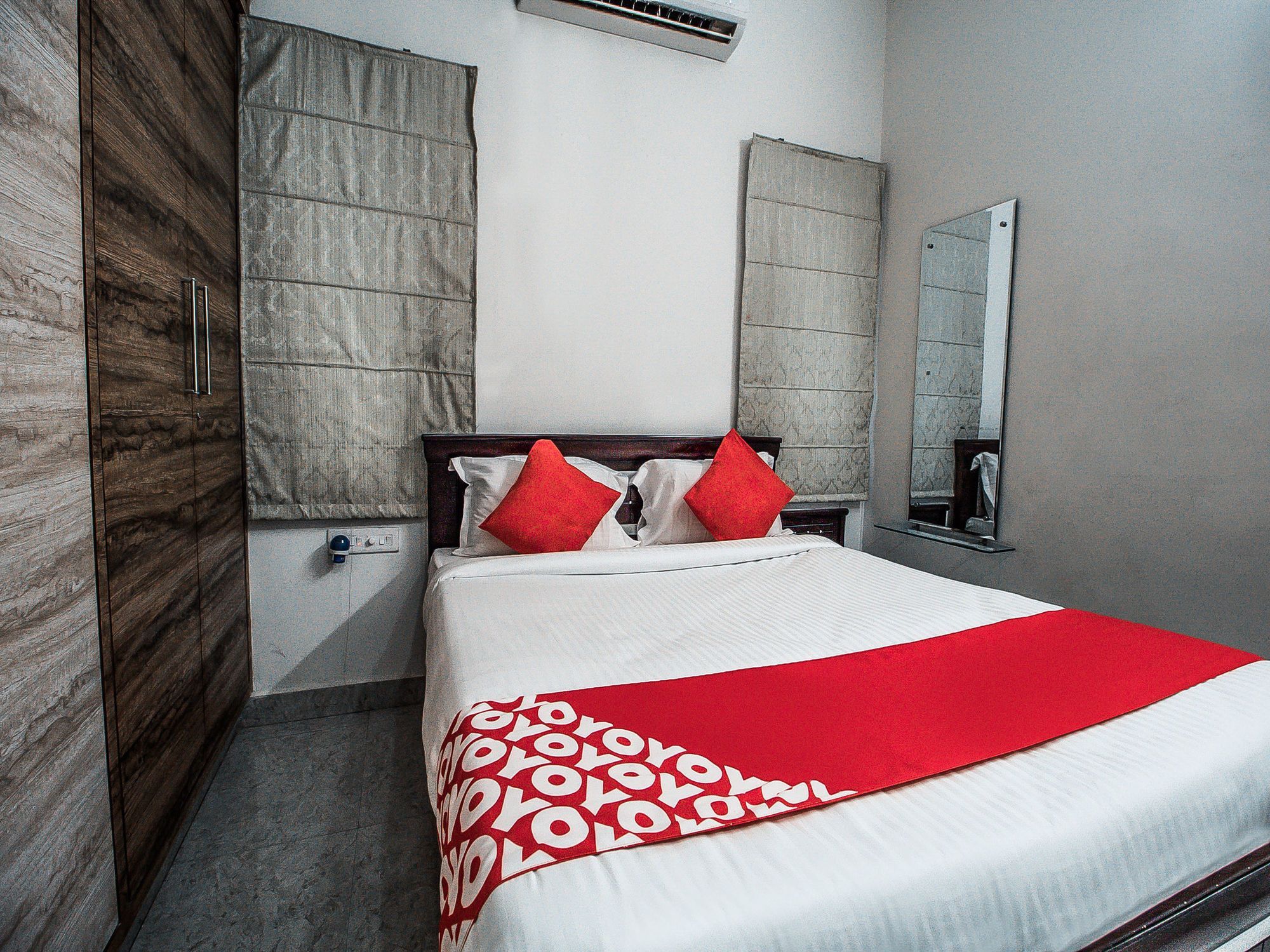 Oyo 14731 Hallmark Kukatpally