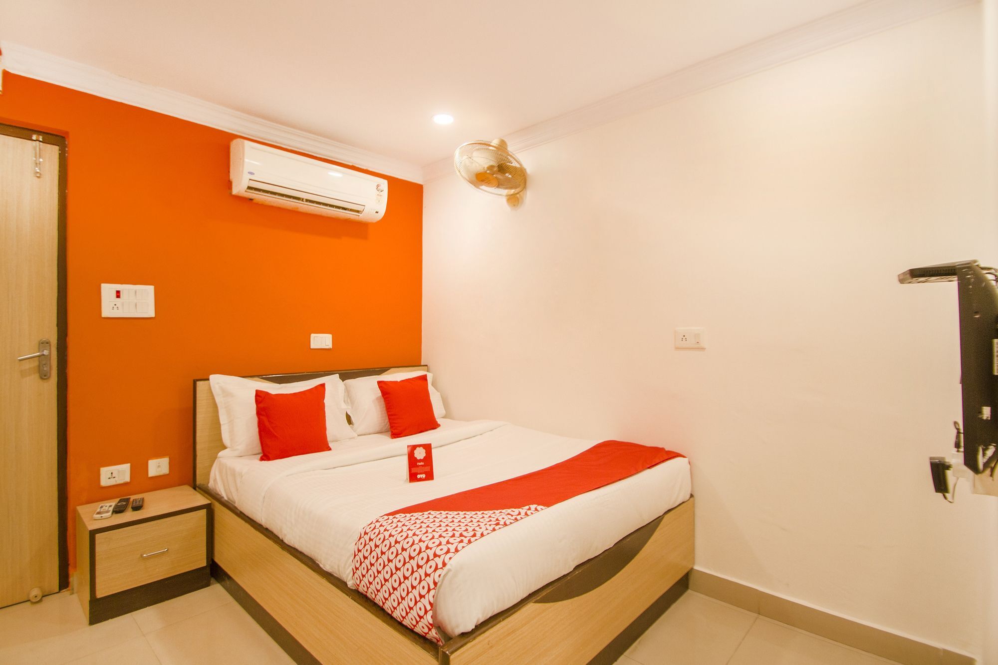Oyo 10107 Ankitha Residency 2*
