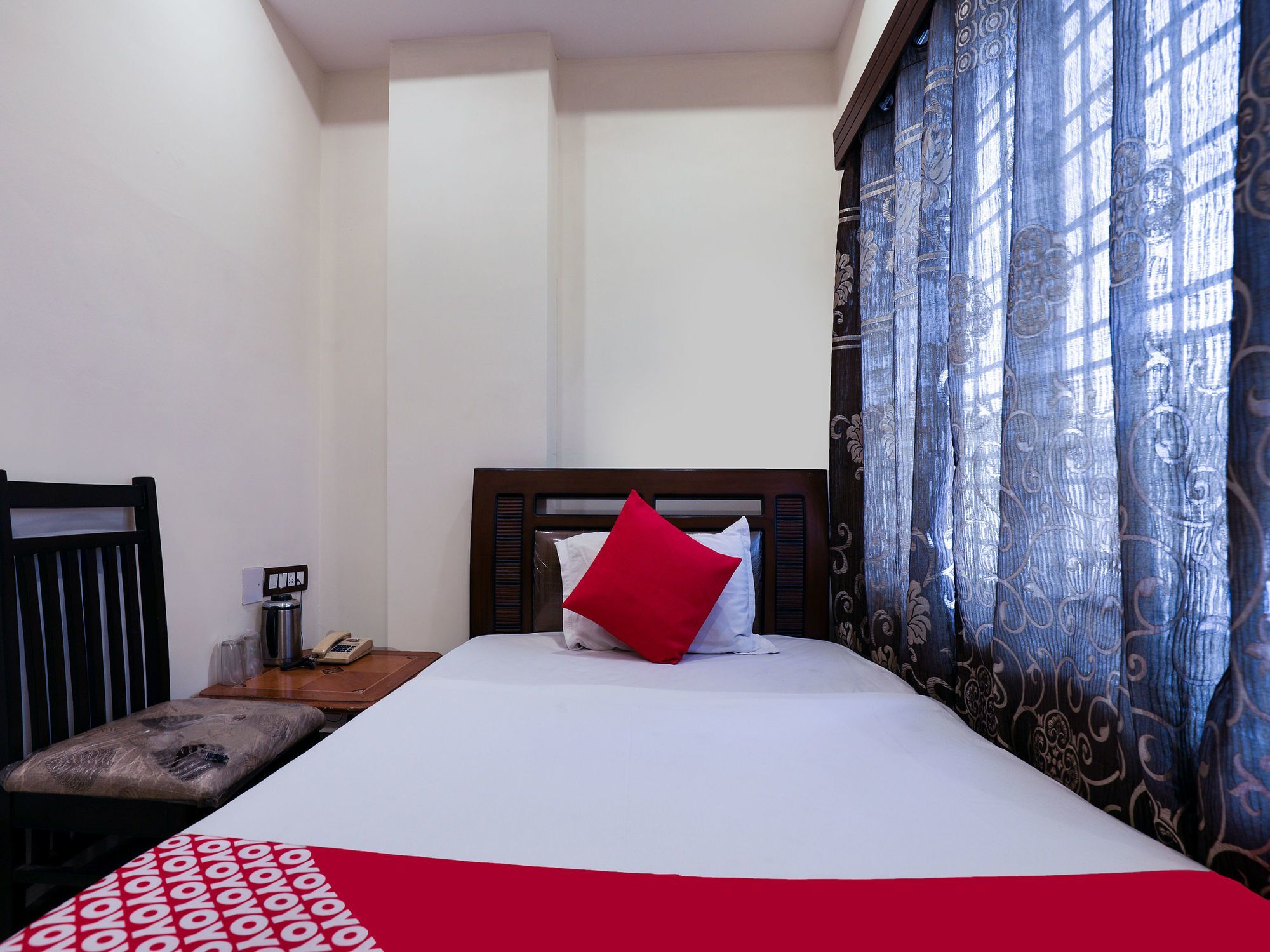 Hotel Oyo 16539 Grand Sandarshini Hyderabad