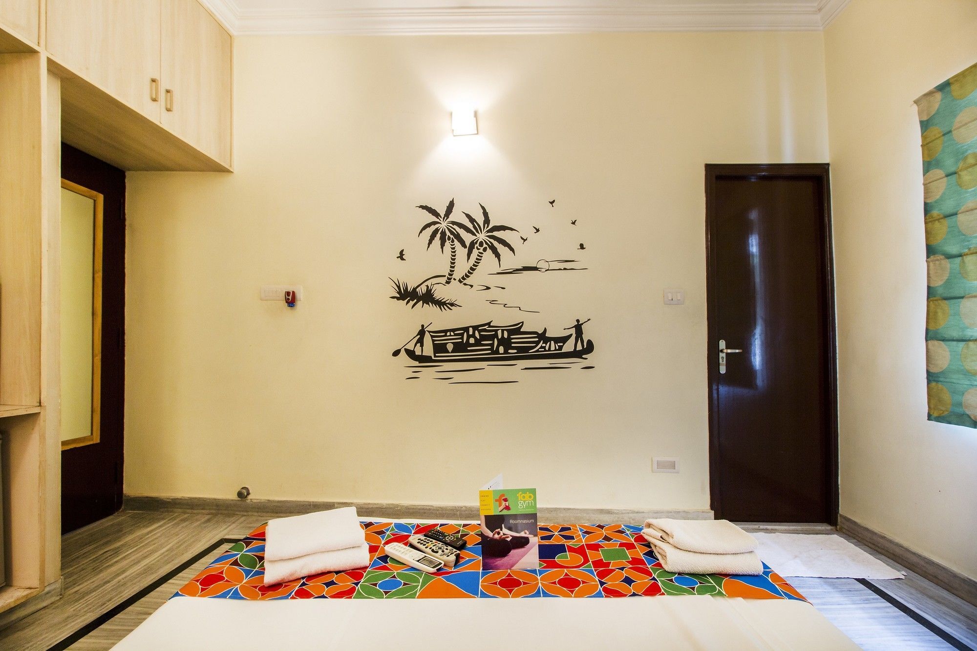 Fabhotel Gardenia Service