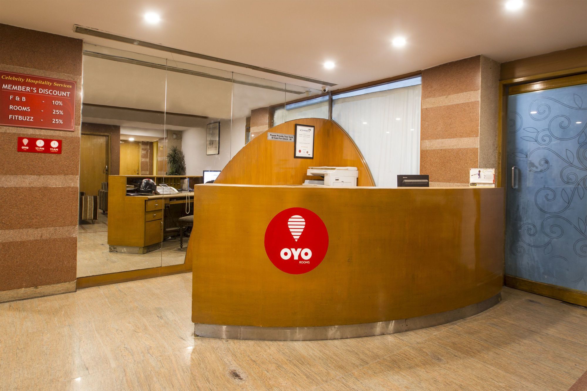 Oyo 9303 Celebrity Skyhy Hotel