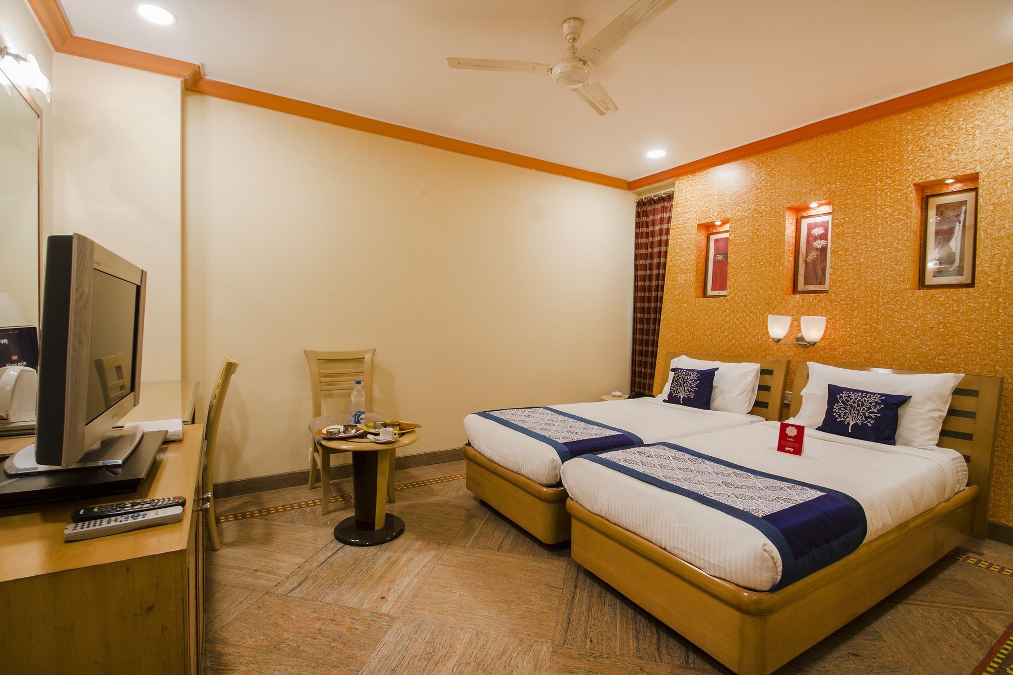 Hotel Oyo 9303 Celebrity Skyhy 3*
