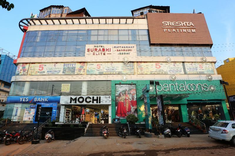 Capital O Surabhi Elite Near Miraj Cinemas - Shalini Shivani 3*