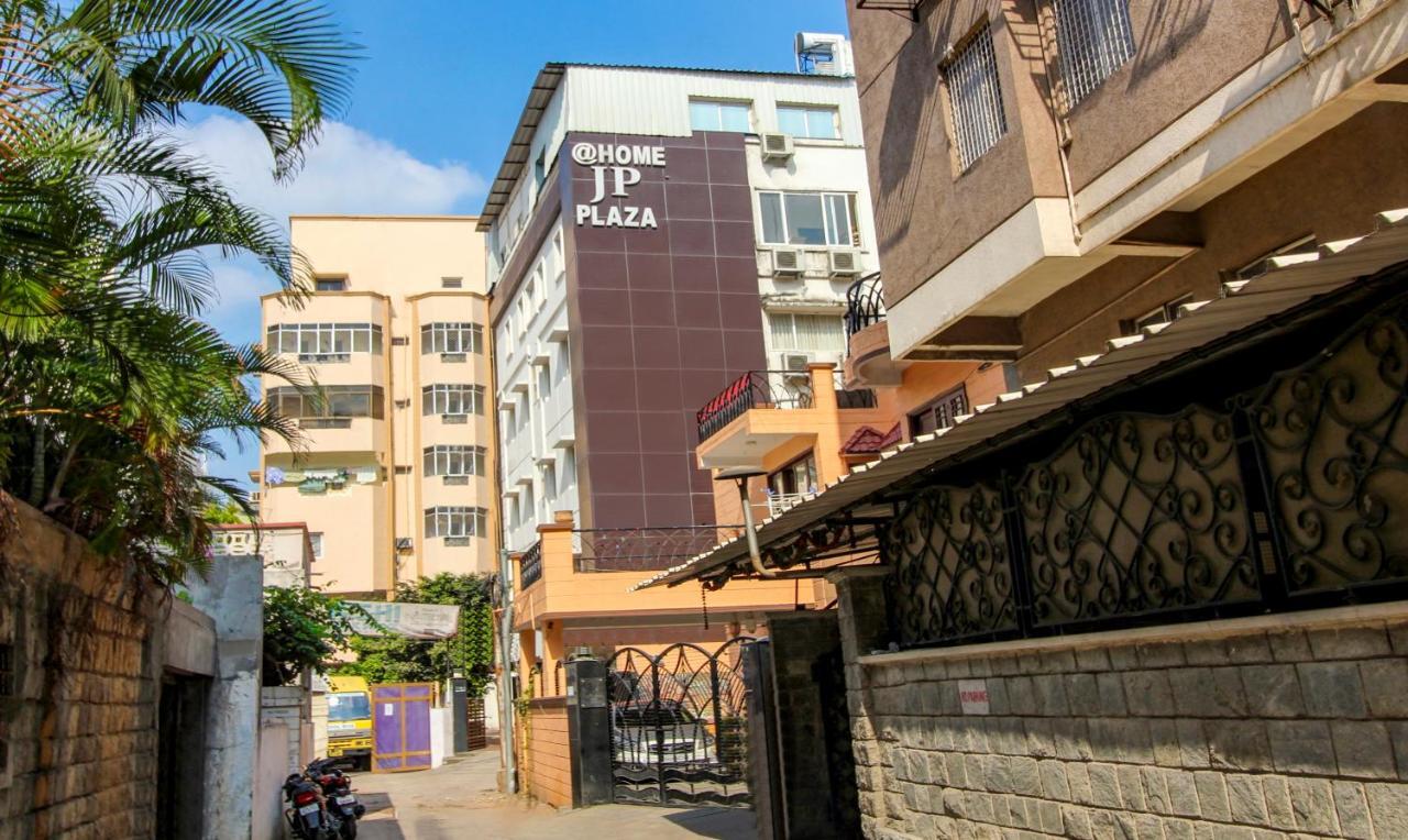 Hotel Treebo Trend Jp Plaza Nampally Hyderabad