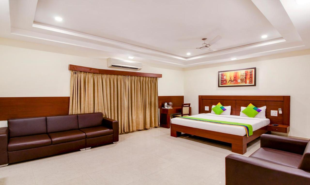 Hotel Treebo Trend Jp Plaza Nampally 3*