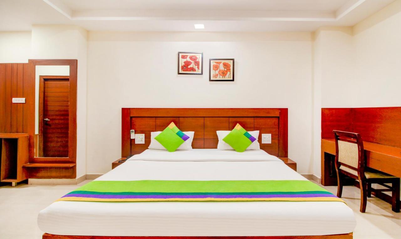 Treebo Trend Jp Plaza Nampally Hotel Hyderabad