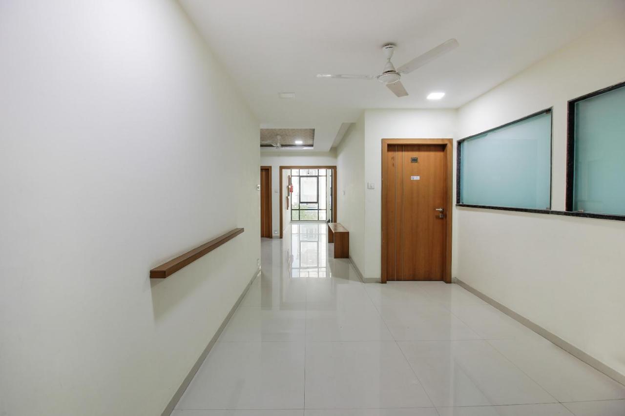 Oyo 14500 Hill View 3* Hyderabad